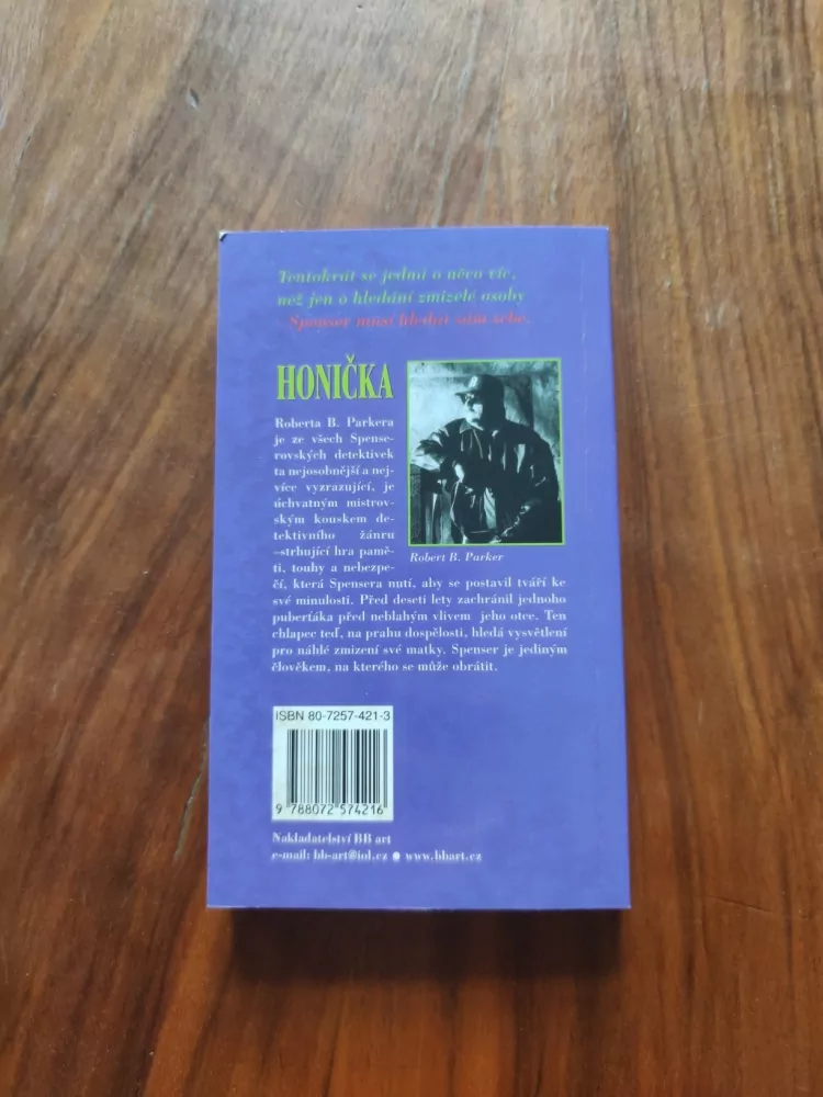 ROBERT B. PARKER - Honička