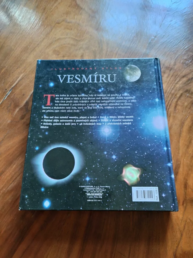 ILUSTROVANÝ ATLAS VESMÍRU: cesta mezi hvězdami a planetami za poznáním vesmíru