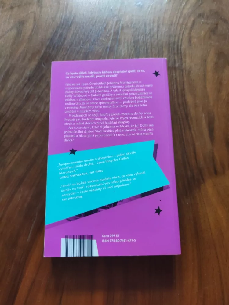 CAITLIN MORAN - Jak stvořit dívku