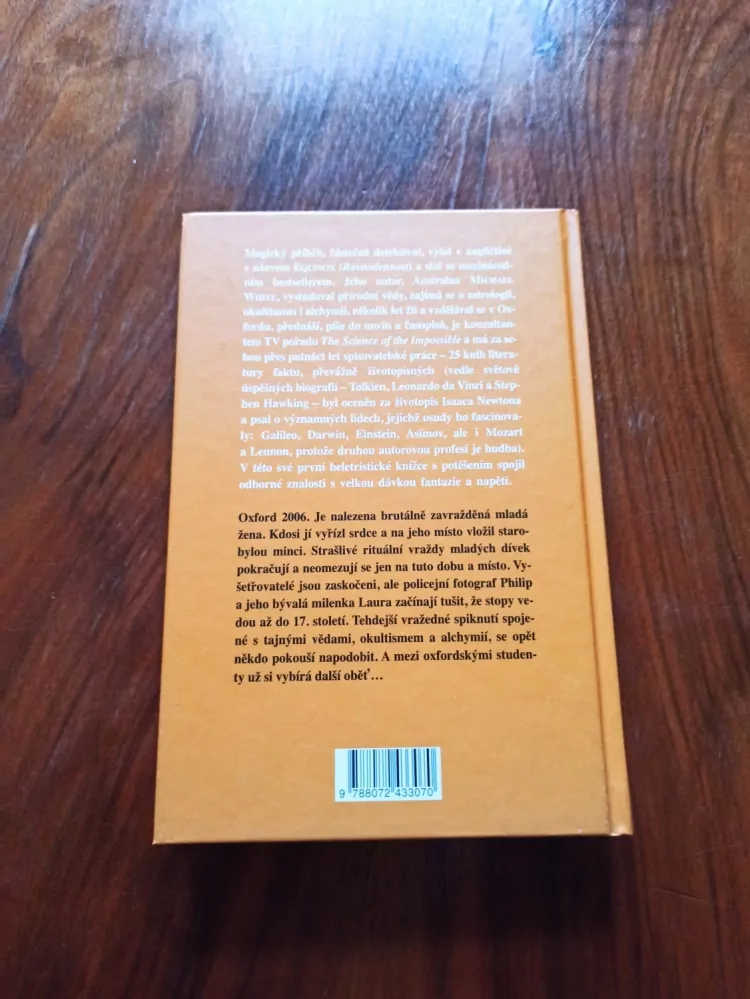 MICHAEL WHITE - Zlatý pentagram