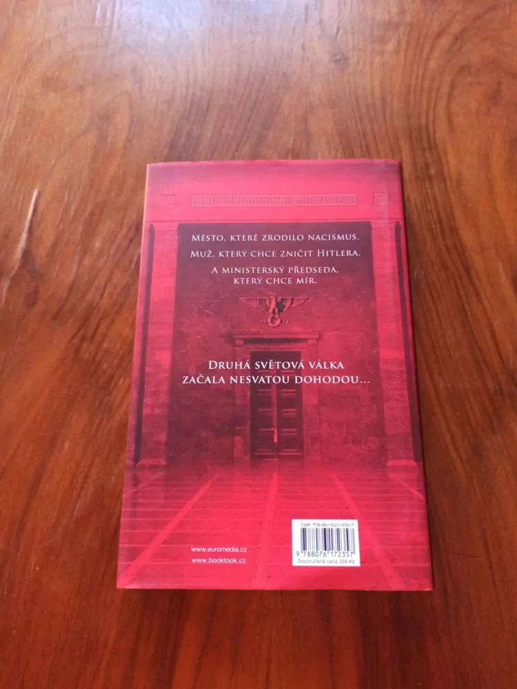 ROBERT HARRIS - Mnichov