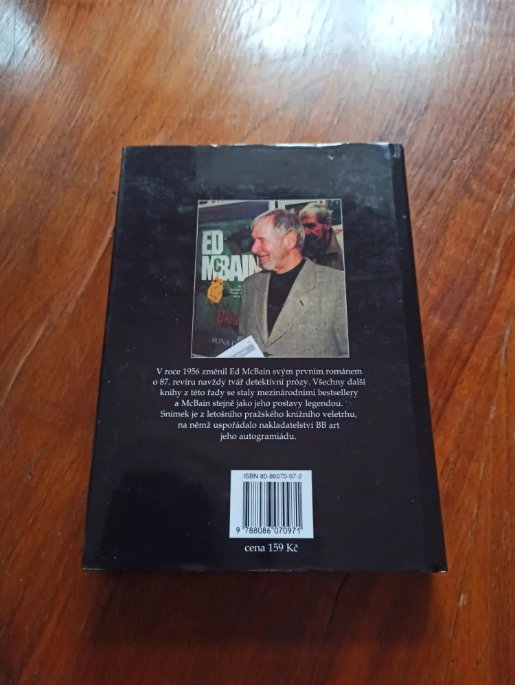 ED McBAIN - Zlatovláska