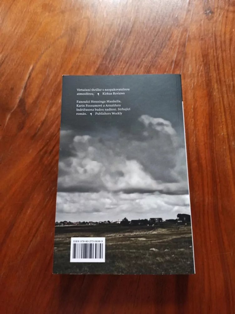 ÅSA LARSSON - Prolitá krev