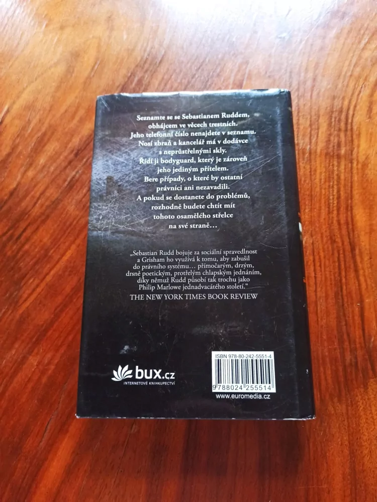 JOHN GRISHAM - Osamělý střelec