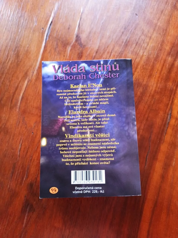 DEBORAH CHESTER - Rubínový trůn 1. - Vláda stínů
