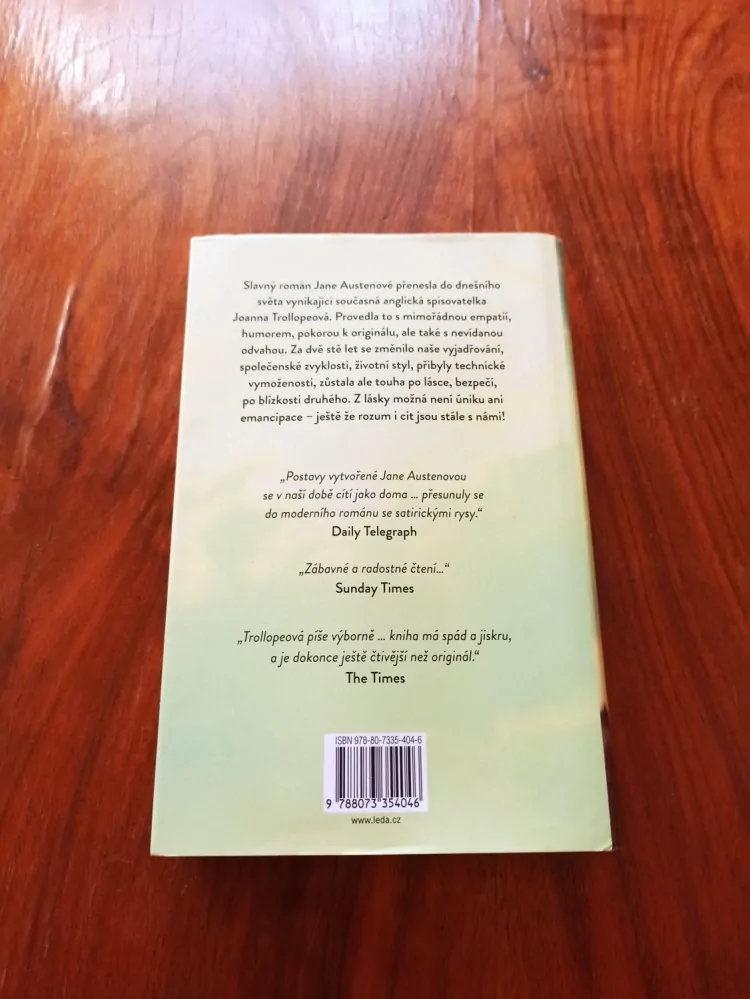 JOANNA TROLLOPE - Rozum a cit: Jane Austenová v jednadvacátém století