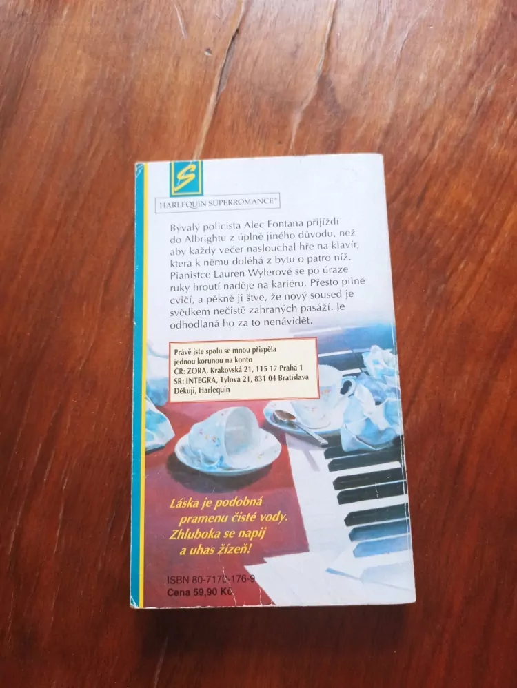 JUDITH ARNOLD - Učitelka hudby