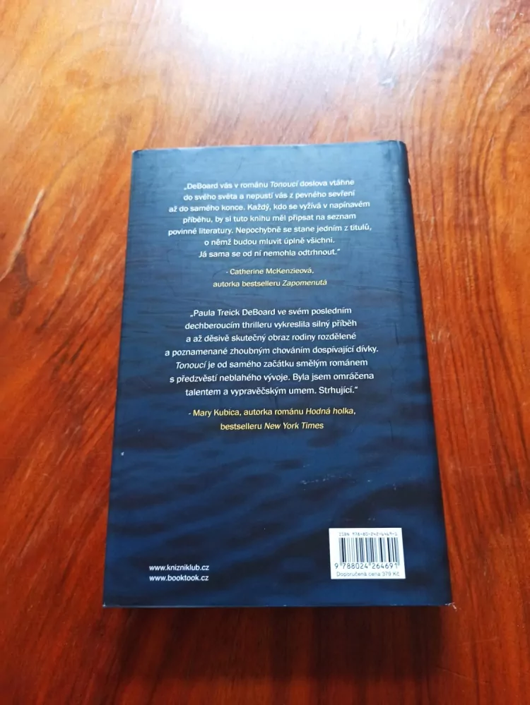 PAULA TREICK DEBOARD - Tonoucí
