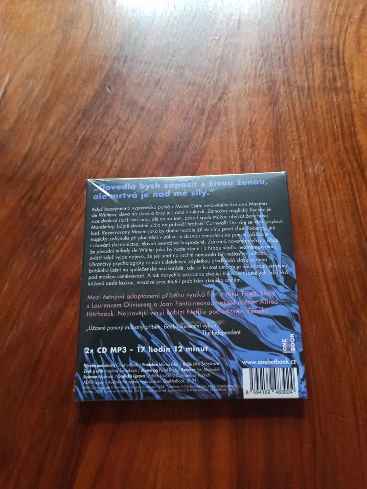 DAPHNE DU MAURIER - Mrtvá a živá