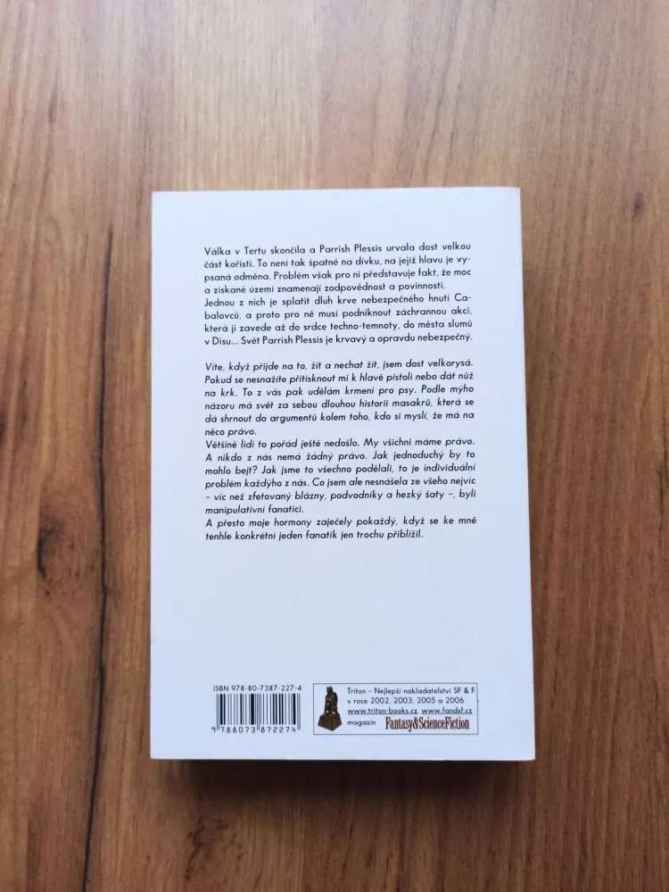 MARIANNE DE PIERRES - Černý kód -  Parrish Plessis 2.