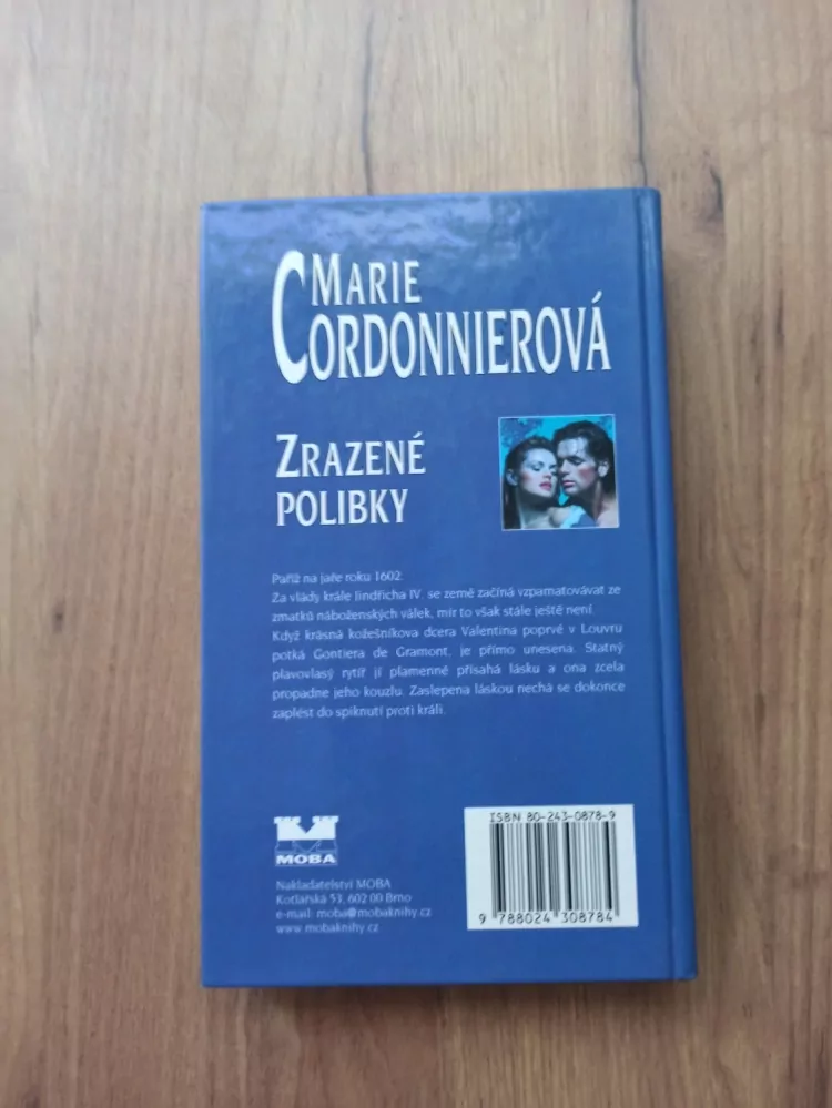 MARIE CORDONNIER - Zrazené polibky