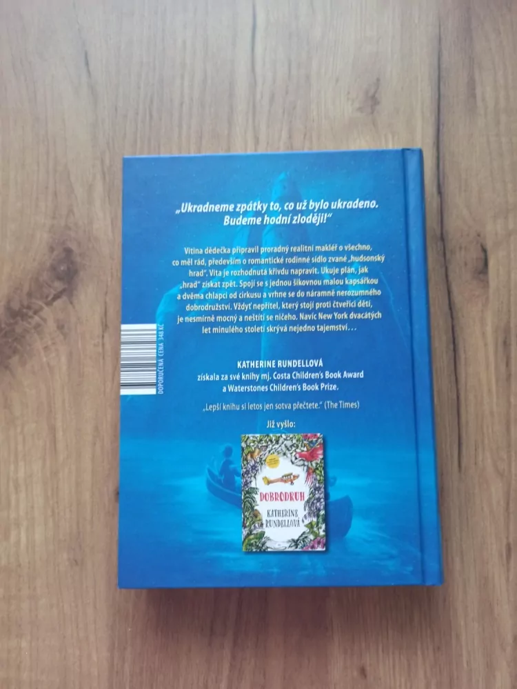KATHERINE RUNDELL - Báječně nerozumné dobrodružství