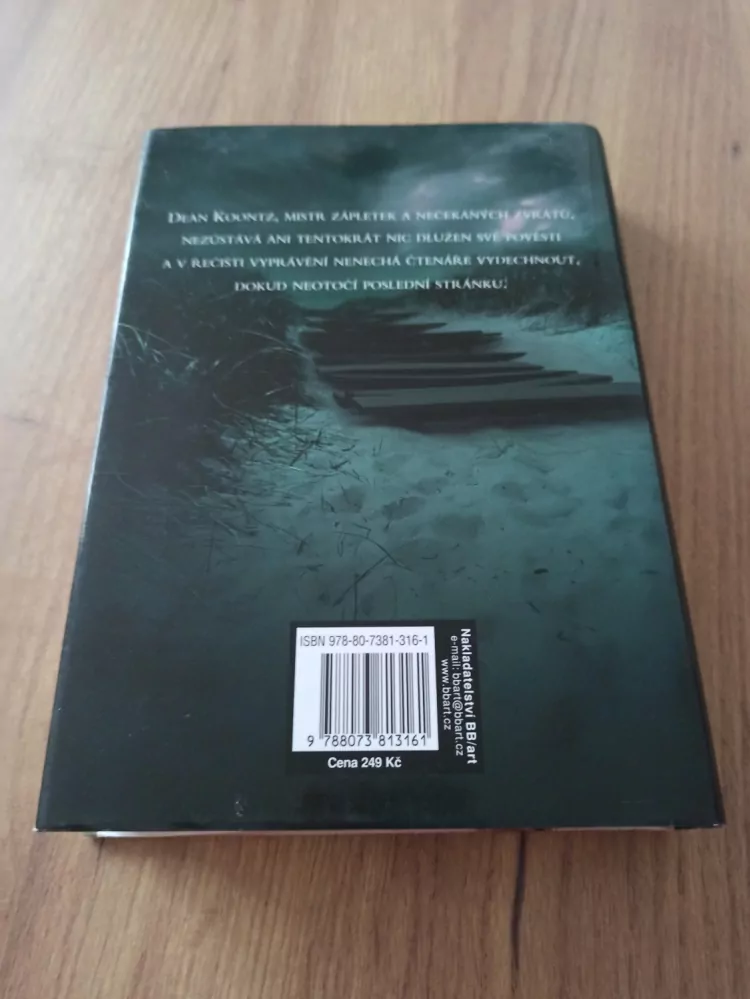 DEAN KOONTZ - Ochránce