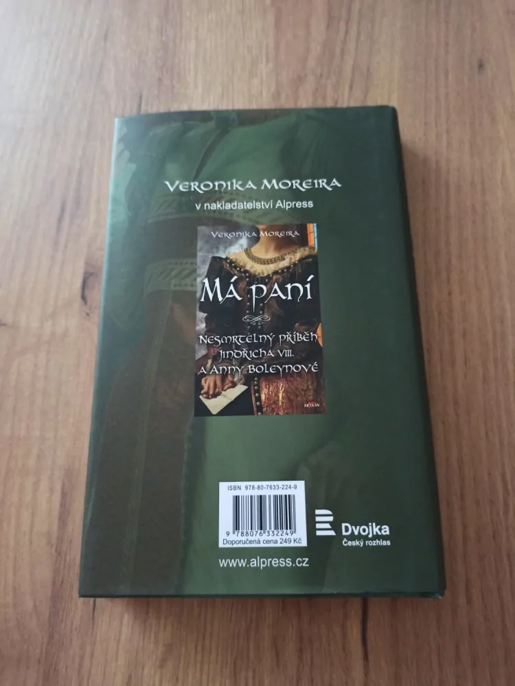 VERONIKA MOREIRA - Má přítelkyně