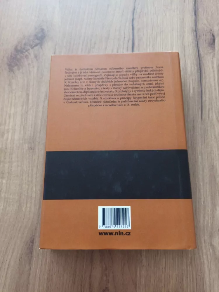 JANA ČECHUROVÁ, JOSEF ŽEMLIČKA - Souboj mečů, idejí a charakterů