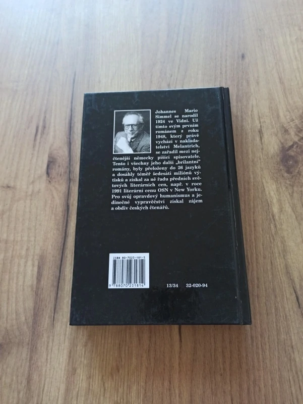 JOHANNES MARIO SIMMEL - Divím se, že jsem tak veselý