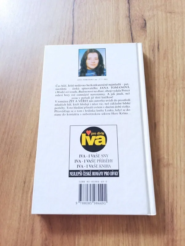 JANA TOMANOVÁ - Žít a věřit