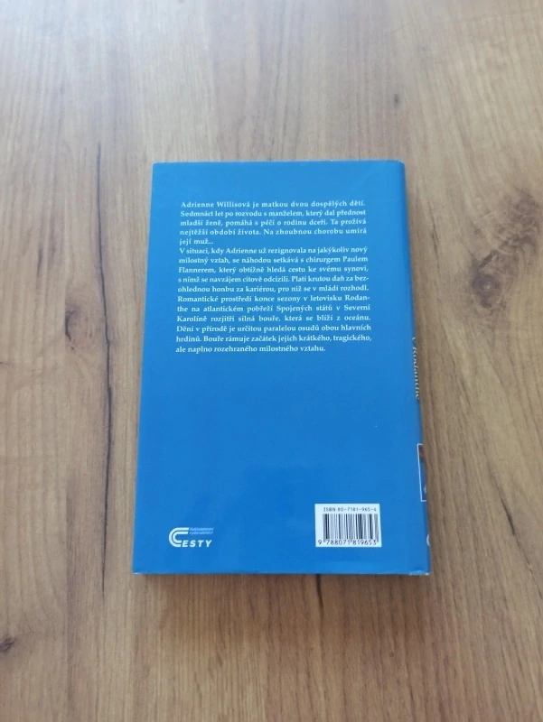 NICHOLAS SPARKS - Noci v Rodanthe