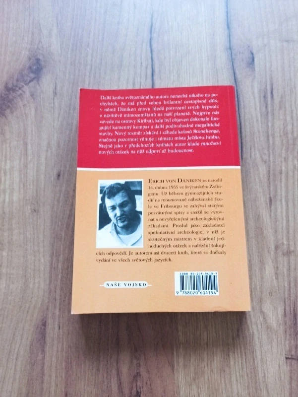 ERICH VON DÄNIKEN - Cesta na Kiribati