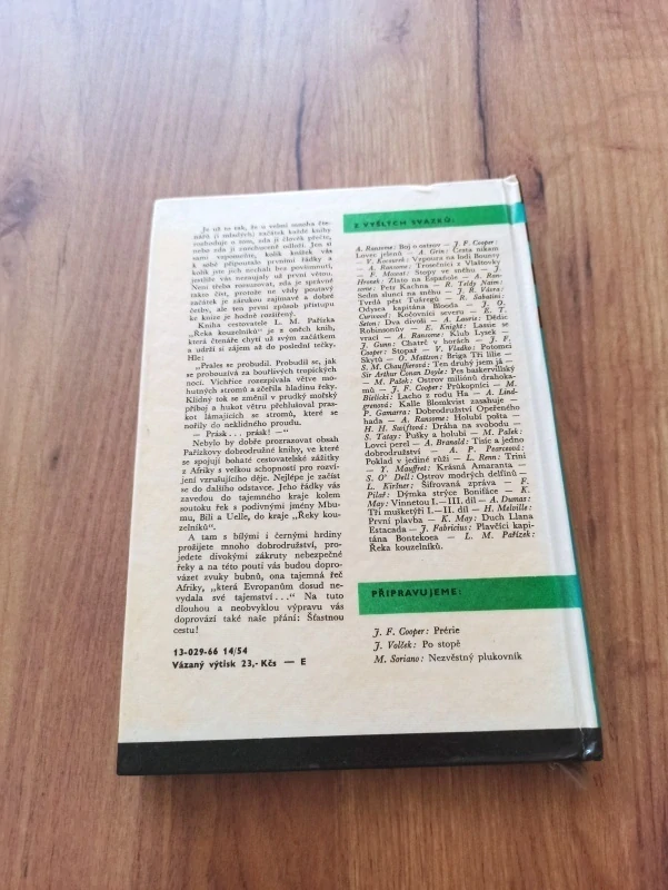 LADISLAV MIKEŠ PAŘÍZEK - Řeka kouzelníků