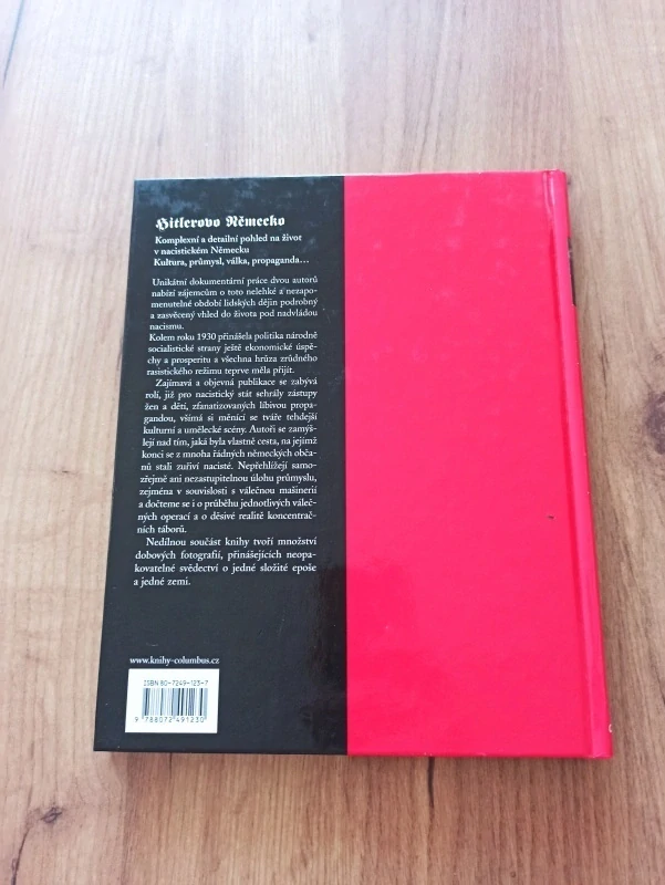 MATTHEW HUGHES, CHRIS MANN - Hitlerovo Německo - život v období Třetí říše