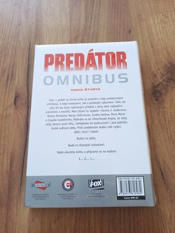 KEVIN J. ANDERSON, DEAN ORMSTONE, NANCY COLLINS aj. - Predátor omnibus. Kniha čtvrtá