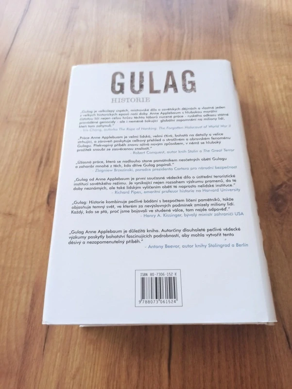 ANNE APPLEBAUM - Gulag: historie