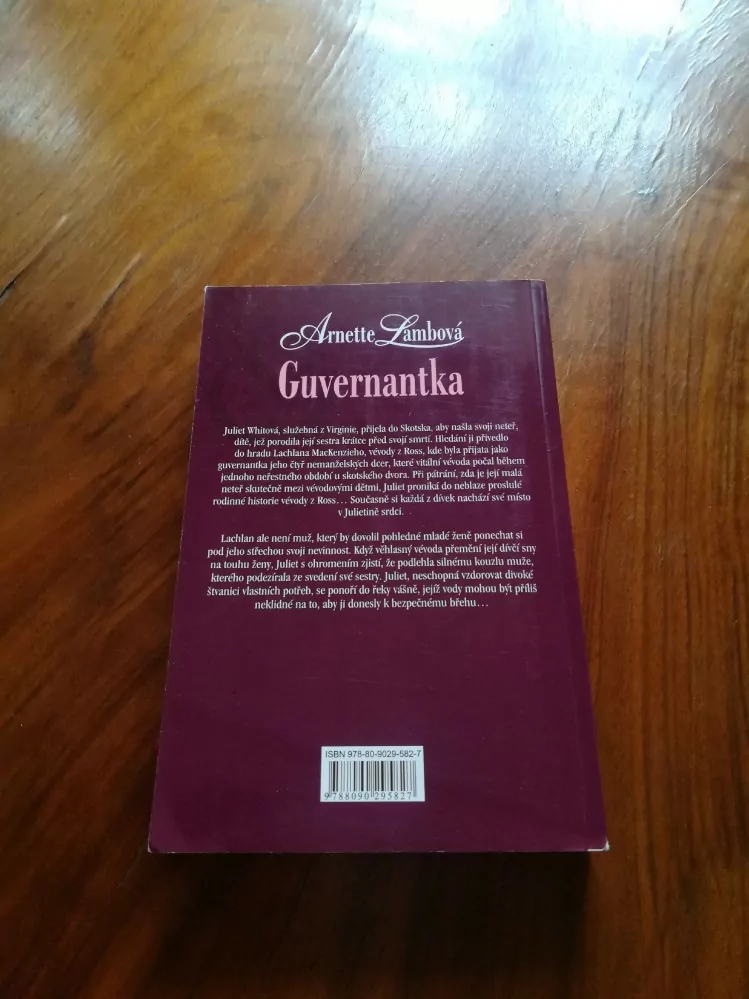 ARNETTE LAMB - Guvernantka