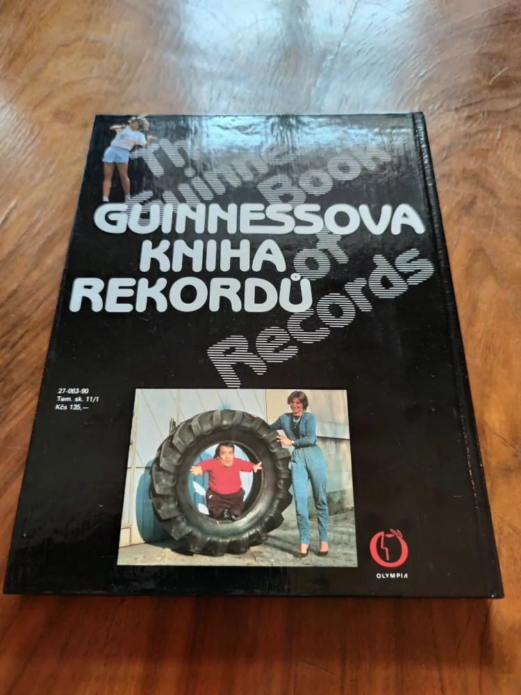 ALAN RUSSELL, NORRIS D. McWHIRTER - Guinnessova kniha rekordů