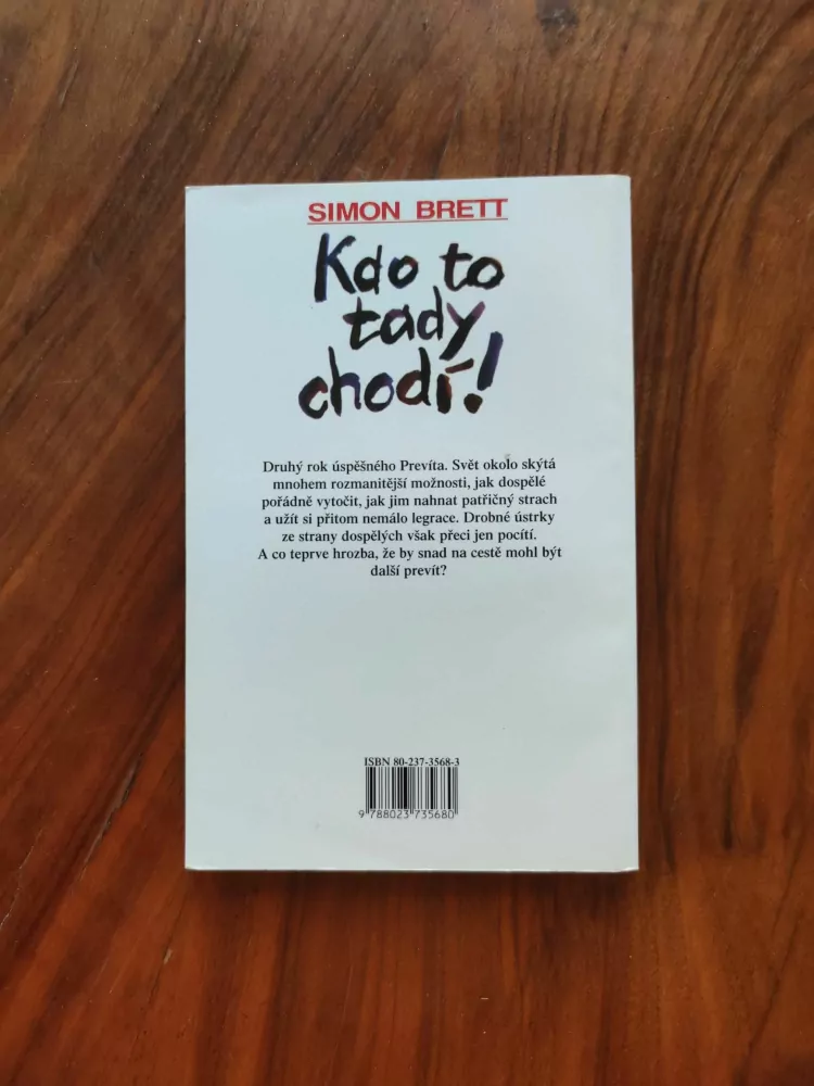 SIMON BRETT - Kdo to tady chodí!