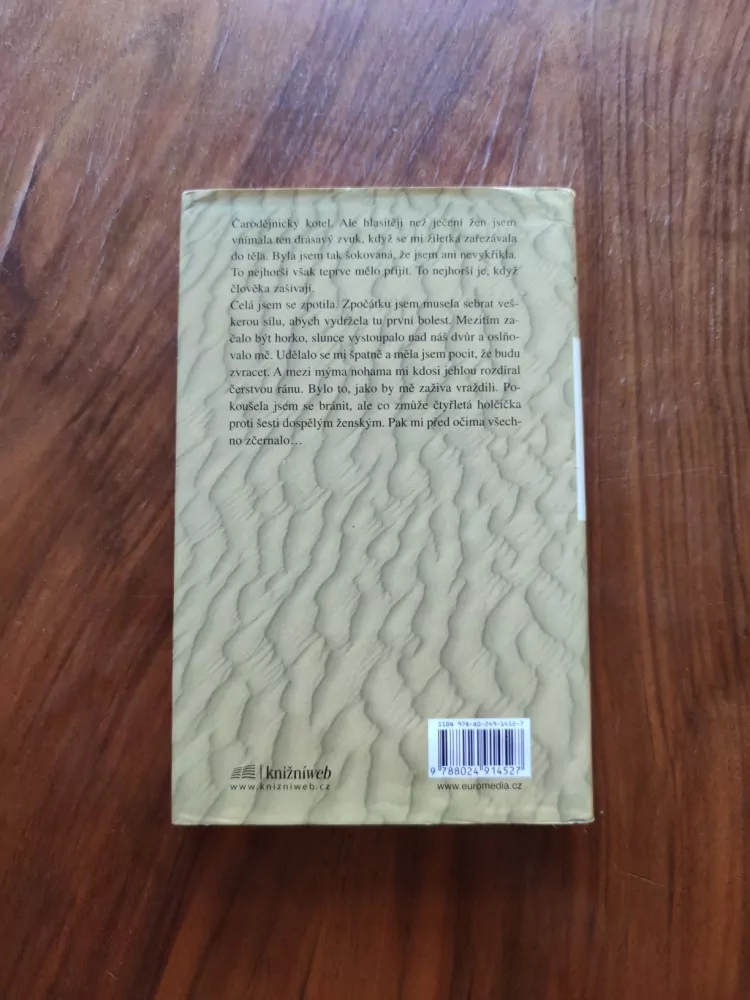 NURA ABDI - Slzy v písku