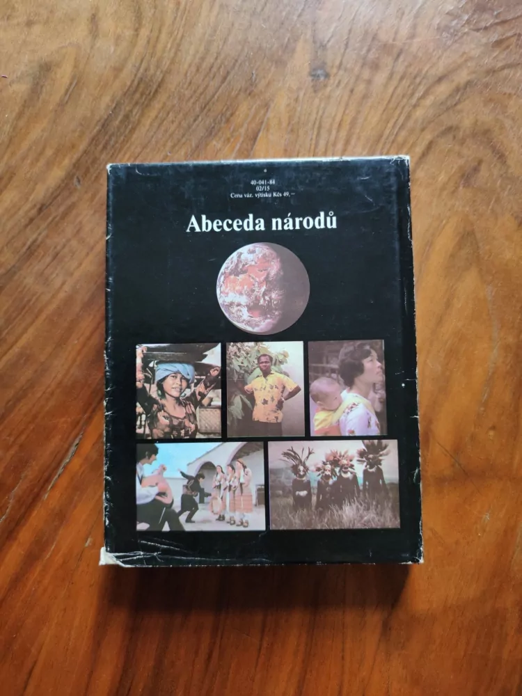 JOSEF WOLF - Abeceda národů