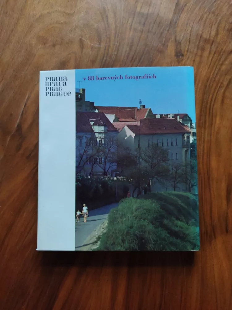 JOSEF EHM, FRANTIŠEK KOŽÍK - Praha v 88 barevných fotografiích