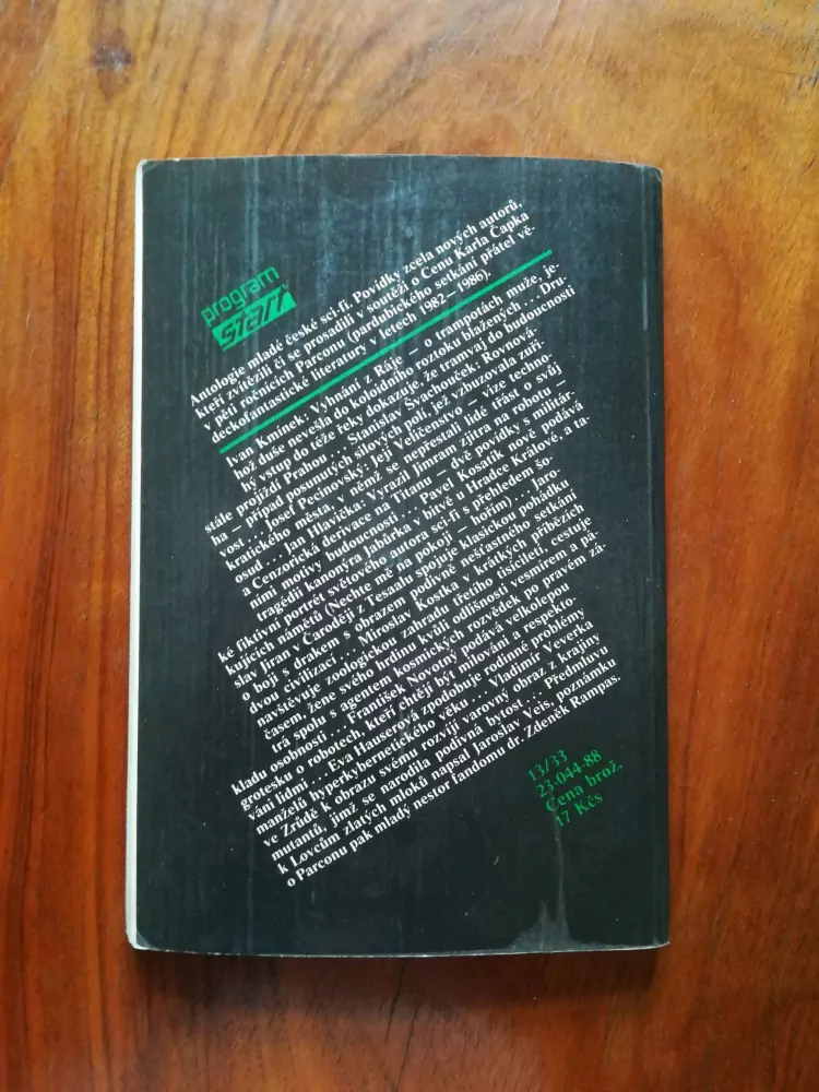 VOJTĚCH KANTOR - Lovci zlatých mloků 