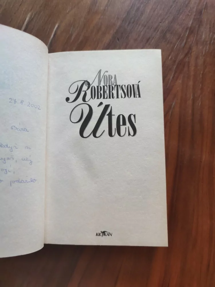 NORA ROBERTS - Útes
