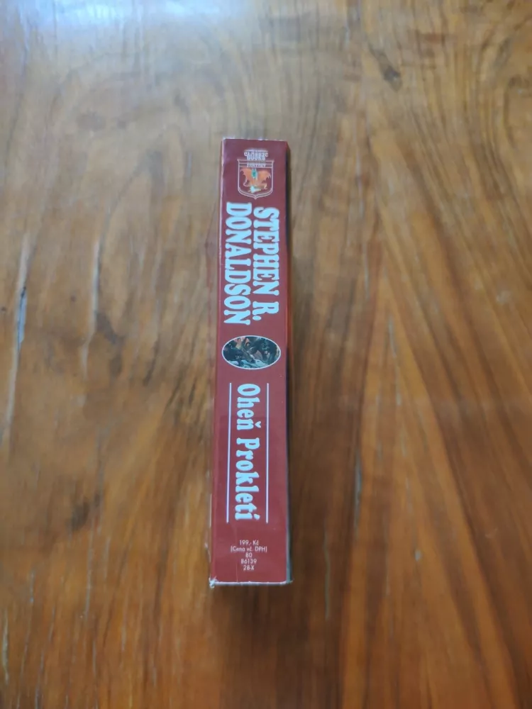 STEPHEN R. DONALDSON - Země válečných čarodějů 1. - Oheň Prokletí