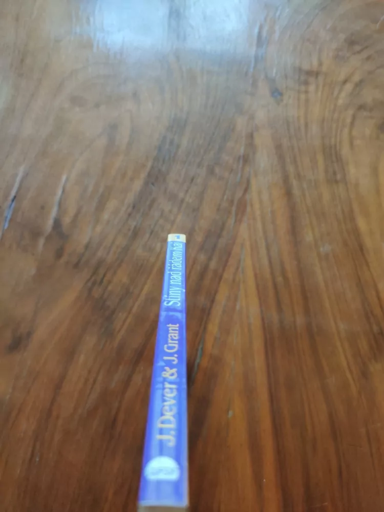 JOE DEVER, JOHN GRANT - Stíny nad řádem Kai