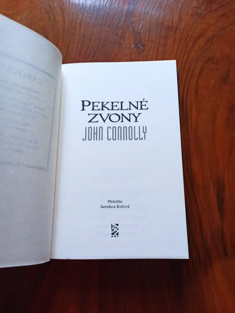JOHN CONNOLLY - Pekelné zvony