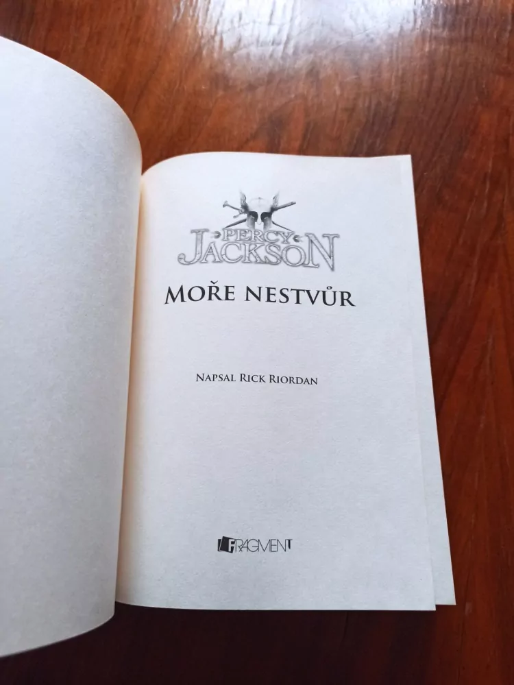 RICK RIORDAN - Percy Jackson 2. - Moře nestvůr