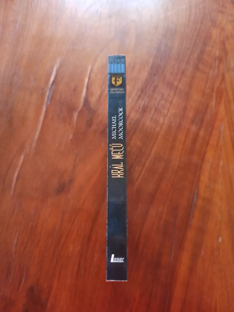MICHAEL MOORCOCK - Král mečů
