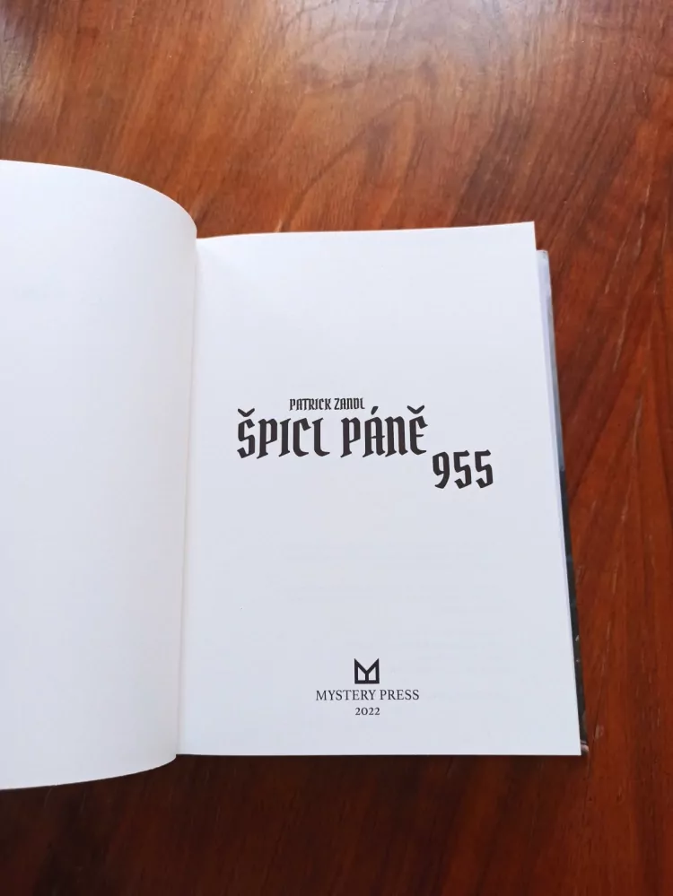 PATRICK ZANDL - Špicl Páně 955