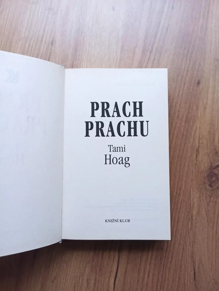 TAMI HOAG - Prach prachu