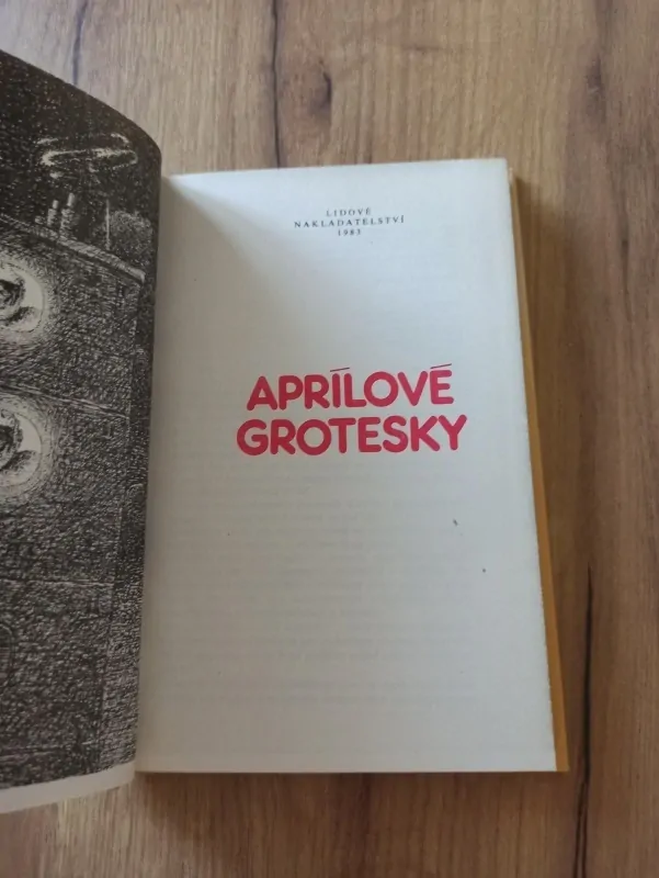 APRÍLOVÉ GROTESKY