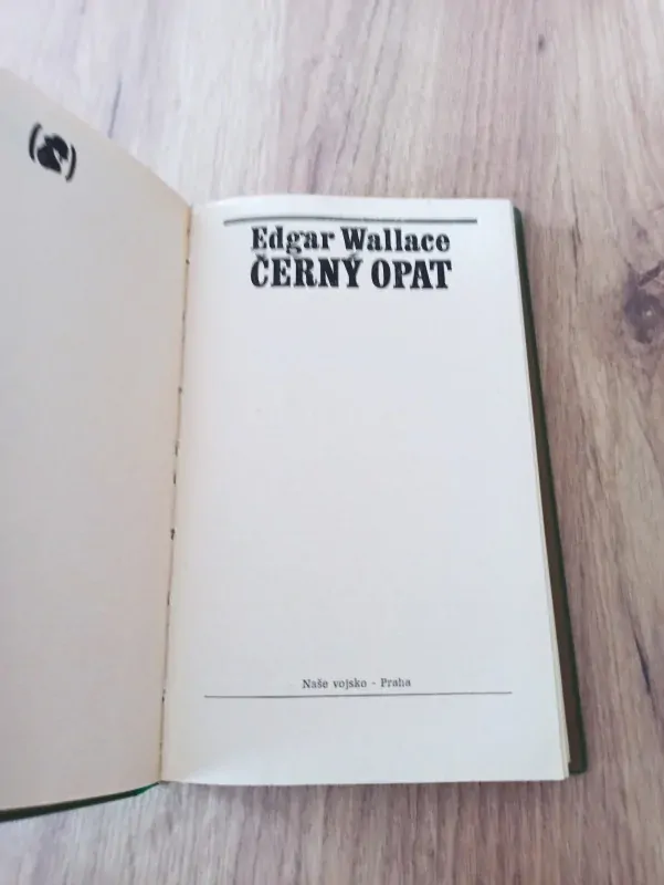 EDGAR WALLACE - Černý opat