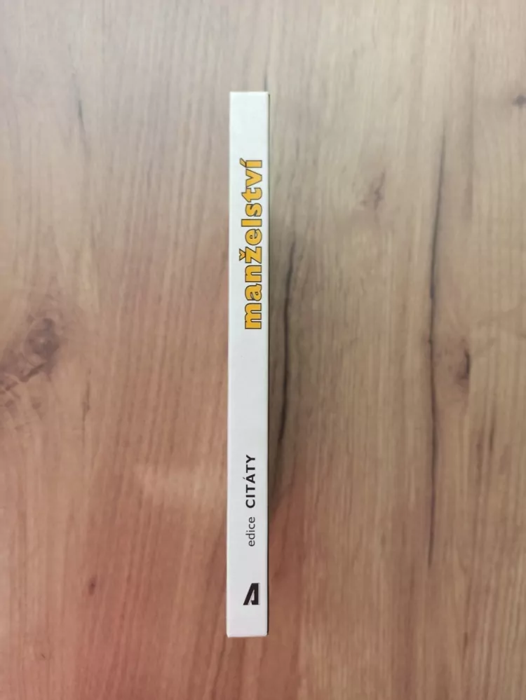 MARTIN VALÁŠEK - Manželství