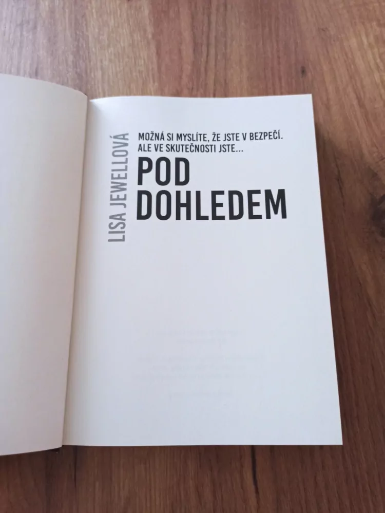 LISA JEWELL - Pod dohledem