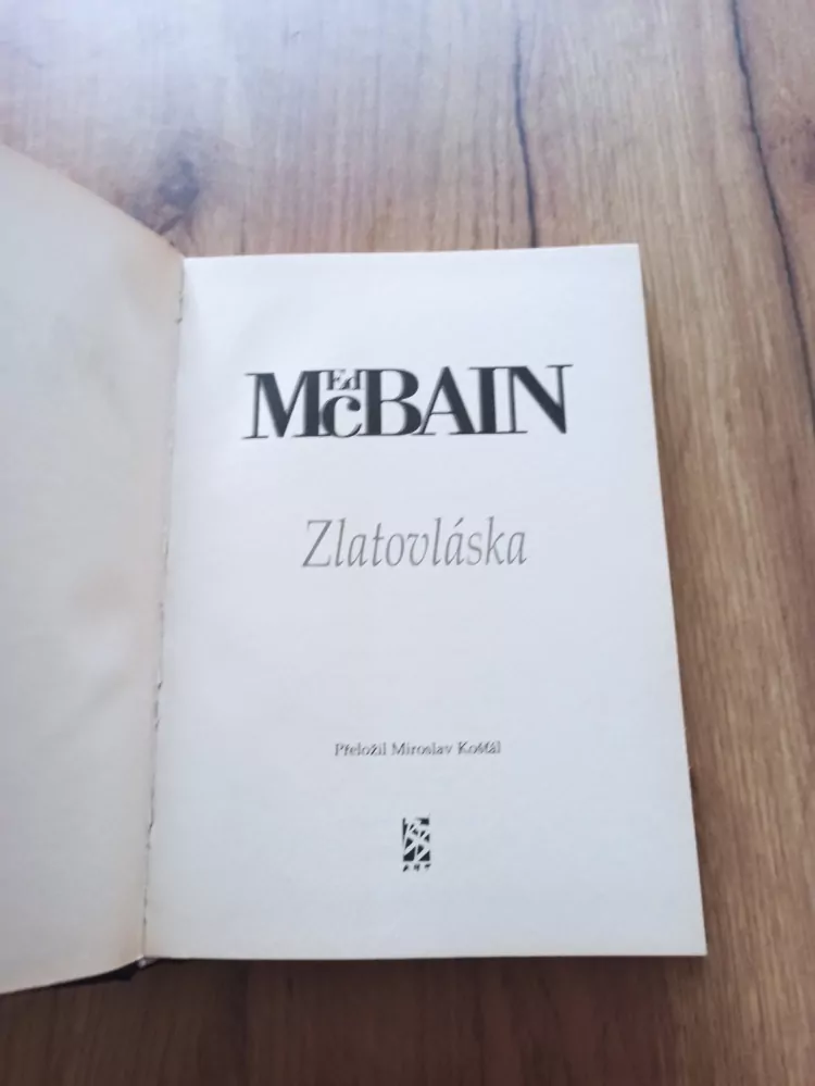 ED McBAIN - Zlatovláska