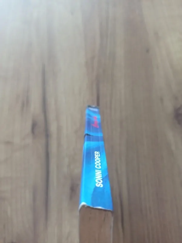 SONNI COOPER - Star Trek 4: Černý oheň