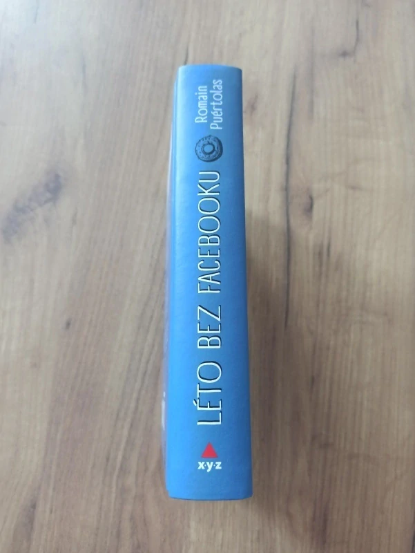 ROMAIN PUÉRTOLAS - Léto bez Facebooku