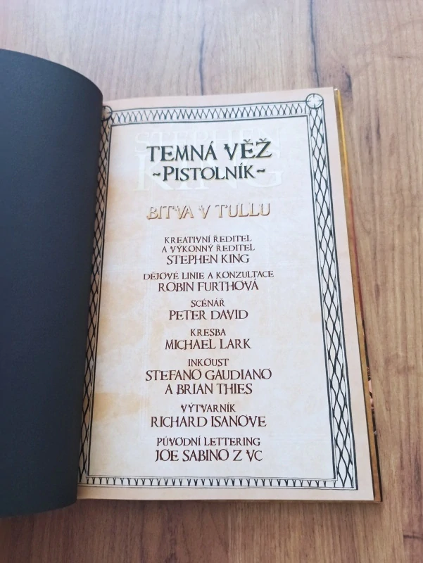 PETER DAVID, STEPHEN KING - Temná věž 8: Pistolník 3: Bitva v Tullu